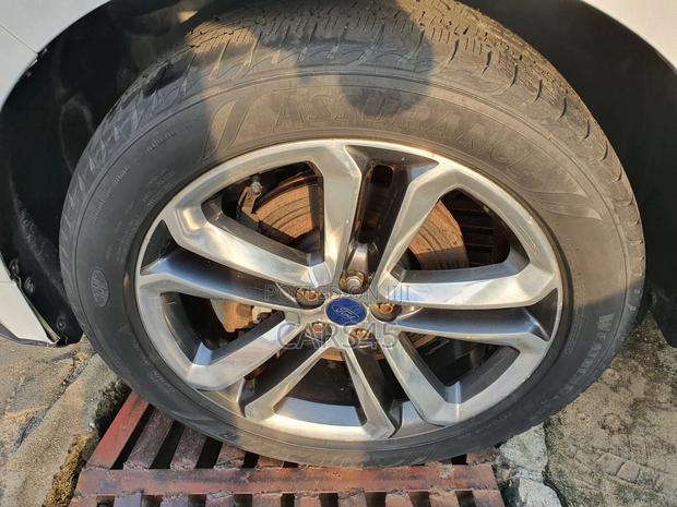 Ford Edge 2015 White