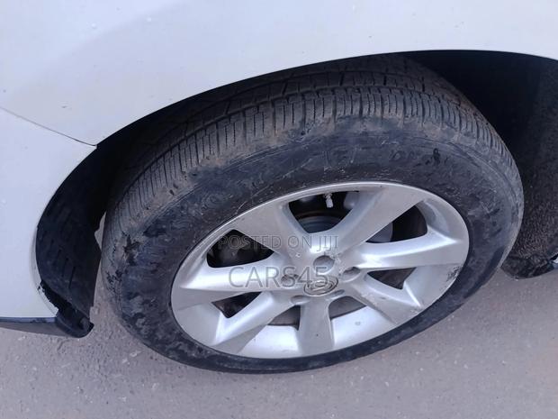 Lexus RX 2012 White