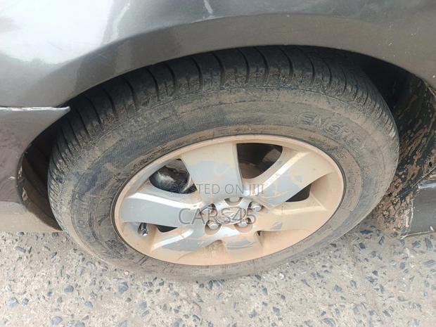 Toyota Corolla 2007 Gray