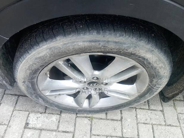 Hyundai Santa Fe 2013 Blue