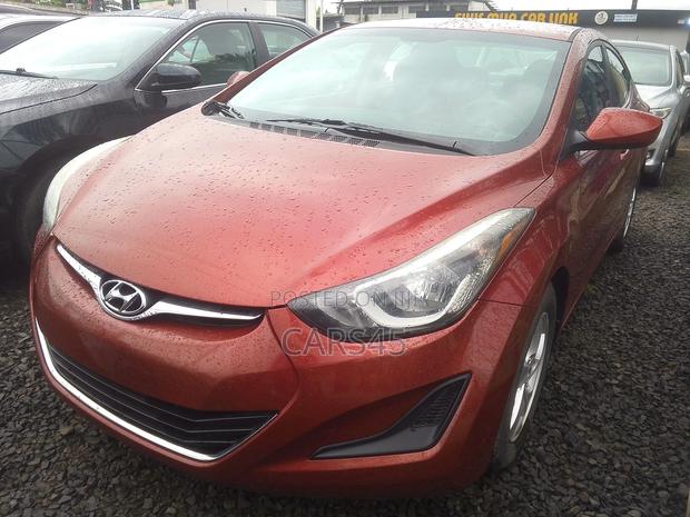 Hyundai Elantra SE 4dr Sedan (1.8L 4cyl 6A) 2014 Red