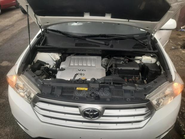 Toyota Highlander 2012 White
