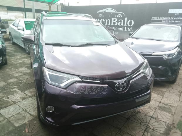 Toyota RAV4 2016 Burgandy
