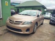 Toyota Corolla 2013 Gold for sale