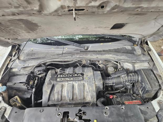 Honda Pilot 2006 Silver