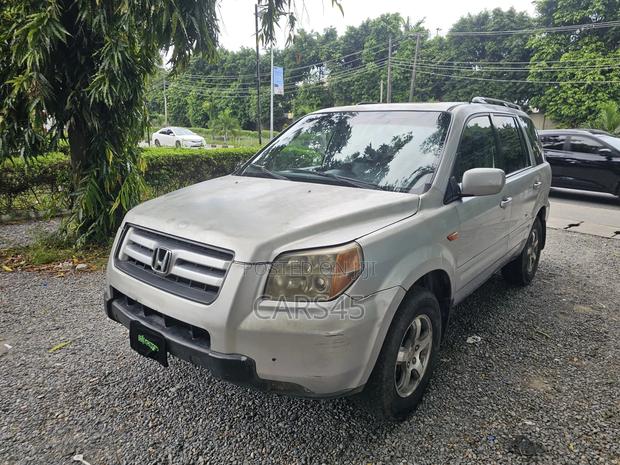 Honda Pilot 2006 Silver