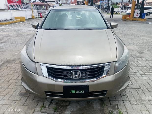 Honda Accord 2008 Gold