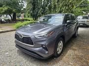 Toyota Highlander 2023 Gray for sale