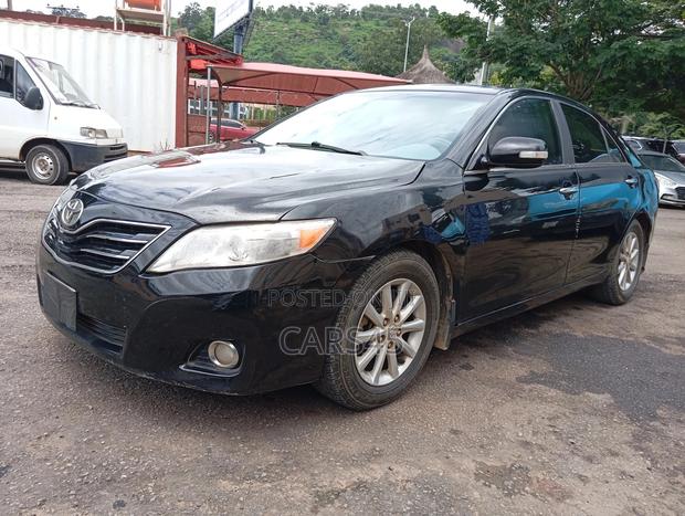 Toyota Camry 2010 Black