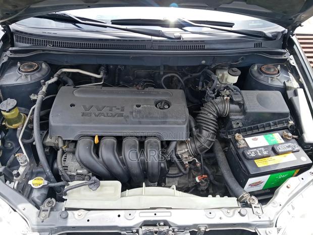 Toyota Corolla 2007 Gray