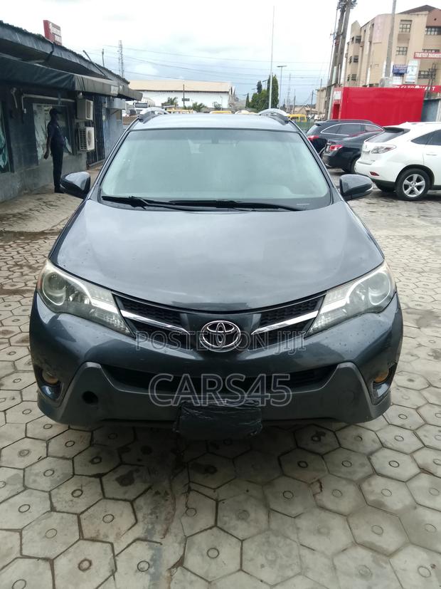 Toyota RAV4 2014 Gray