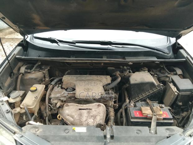 Toyota RAV4 2014 Gray