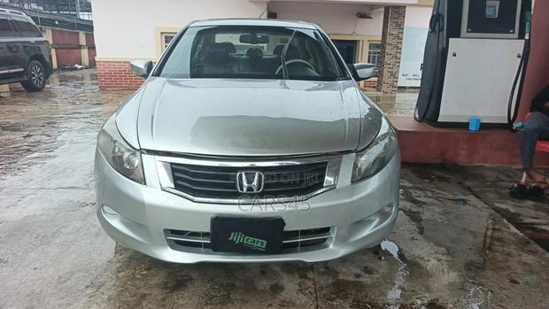 Honda Accord 2008 Silver