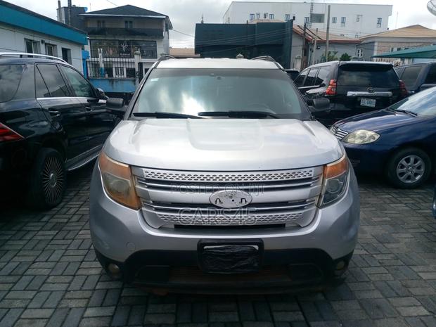 Ford Explorer 2015 Black