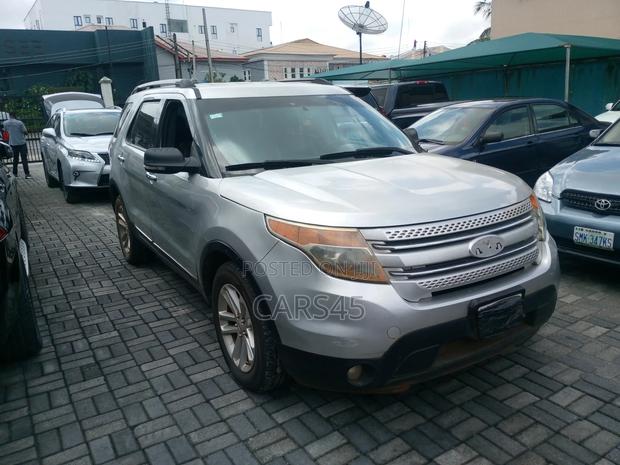 Ford Explorer 2015 Black