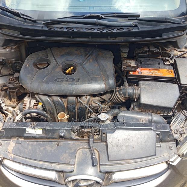 Hyundai Elantra 2013 Gray