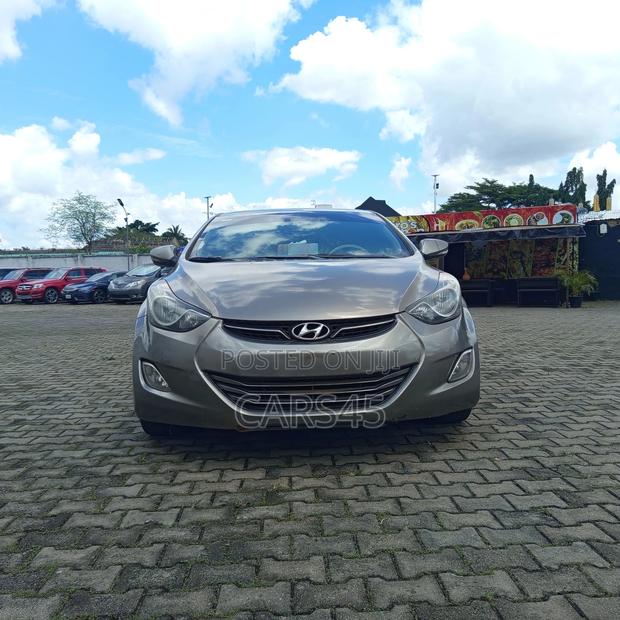 Hyundai Elantra 2013 Gray
