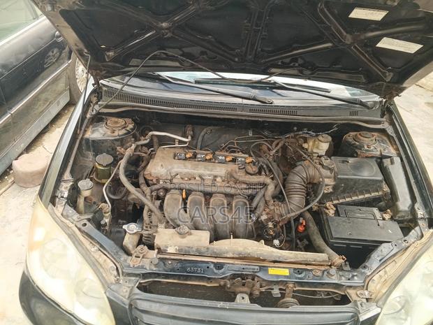 Toyota Corolla 2004 Black