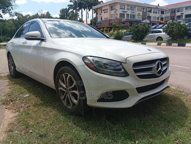 Mercedes-Benz C300 2018 White