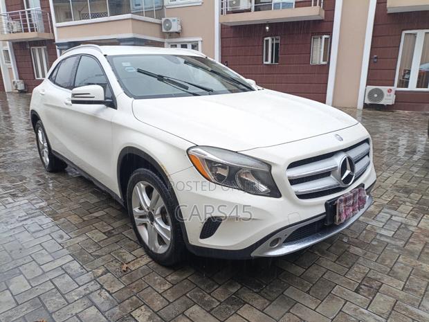 Mercedes-Benz GLA-Class 2017 White