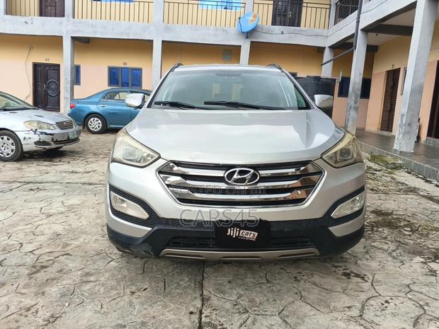 Hyundai Santa Fe 2013 Silver