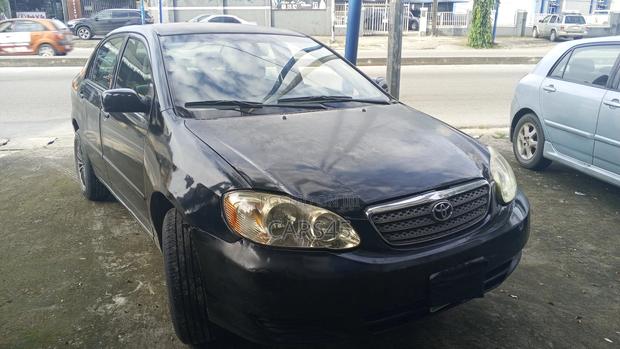 Toyota Corolla LE 2005 Black