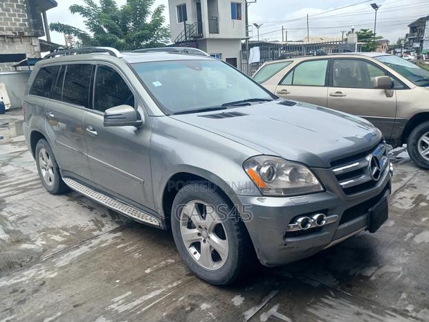 Mercedes-Benz GL-Class 2011 Black