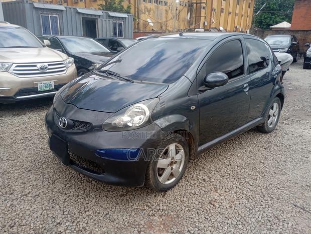 Toyota Aygo 2005 Gray