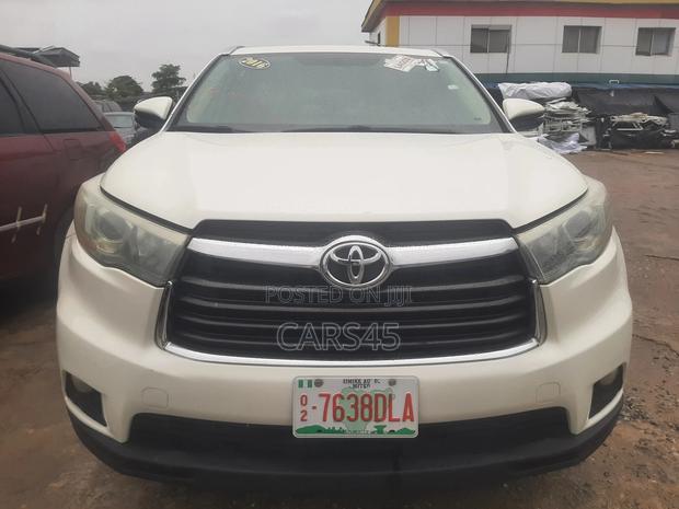 Toyota Highlander 2015 White