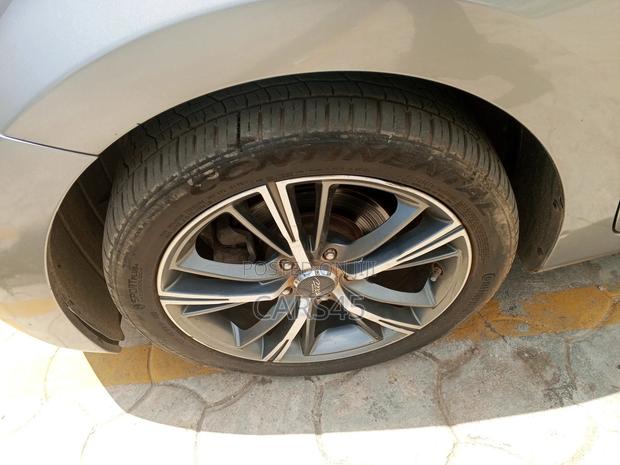 Hyundai Elantra 2013 Gray