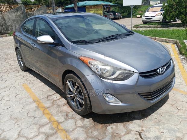 Hyundai Elantra 2013 Gray