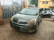 Toyota Sienna 2005 Gray for sale
