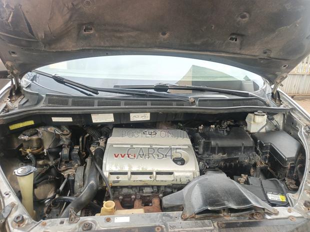 Toyota Sienna 2005 Gray