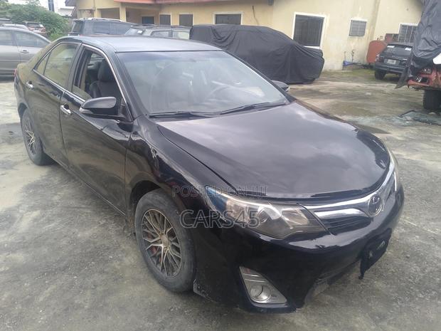 Toyota Camry 2013 Black