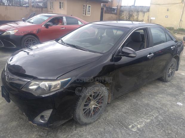 Toyota Camry 2013 Black