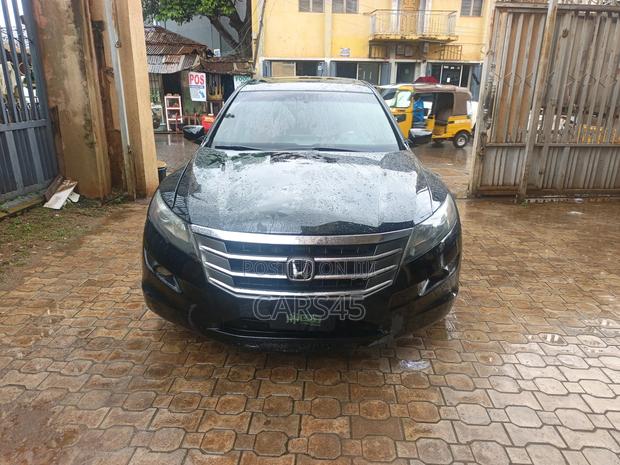 Honda Crosstour 2010 Black