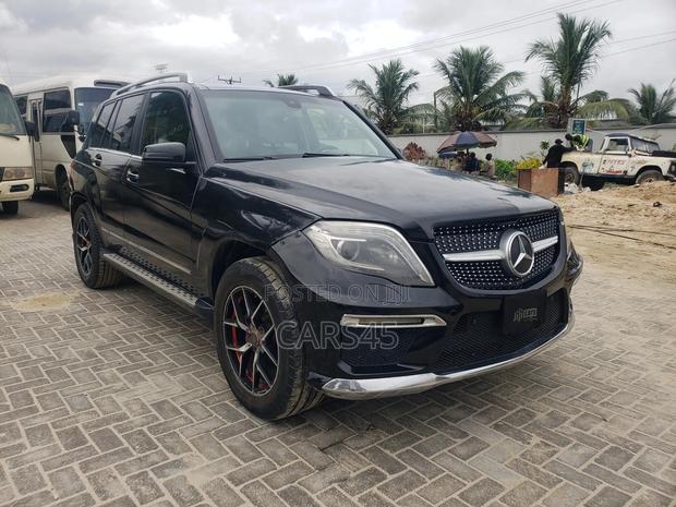Mercedes-Benz GLK-Class 2011 Black