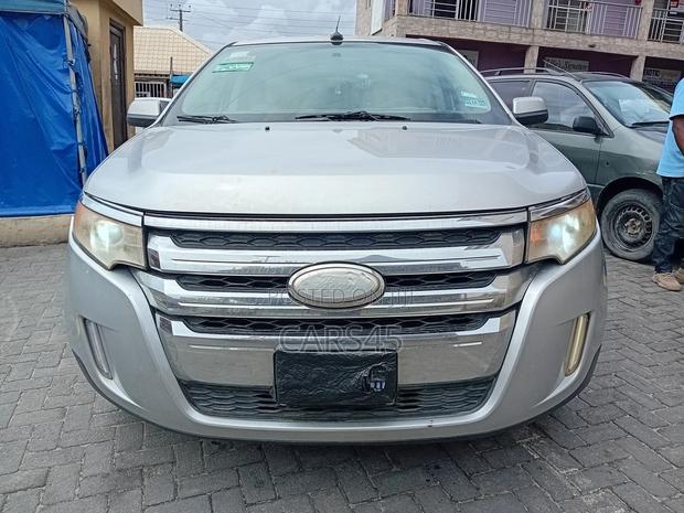 Ford Edge 2012 Silver
