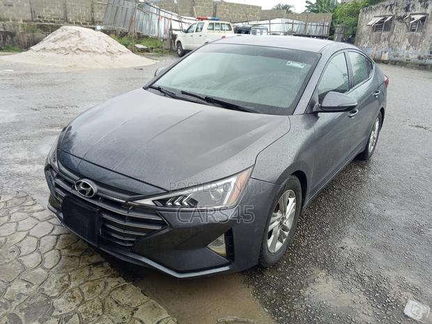 Hyundai Elantra ECO 2019 Gray
