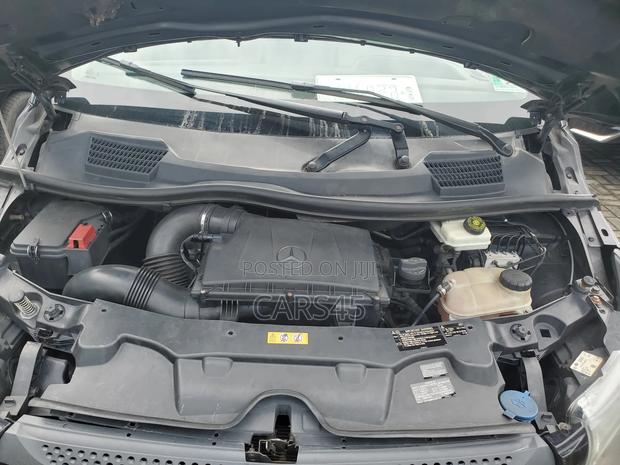 Mercedes-Benz Metris 2016 Black