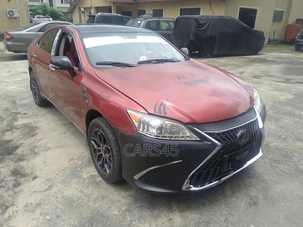 Lexus ES 2010 Red