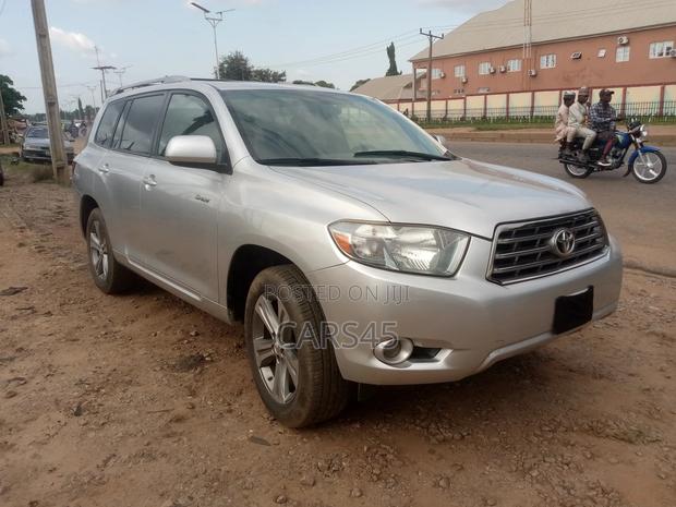Toyota Highlander 2008 Silver