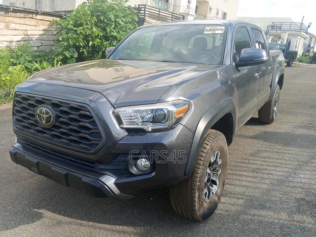 Toyota Tacoma 2021 Gray