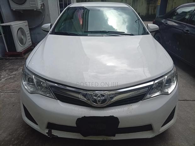Toyota Camry 2014 White