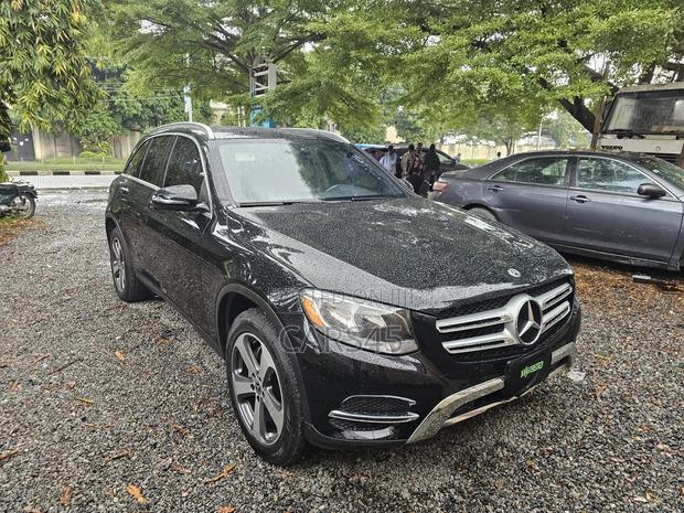 Mercedes-Benz GLC-Class 2018 Black