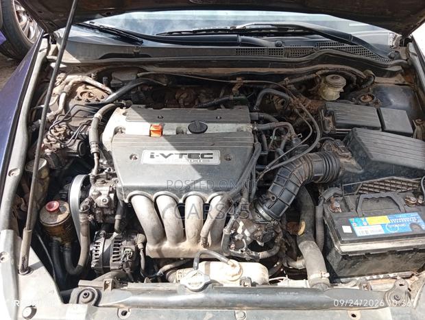 Honda Accord 2005 Blue