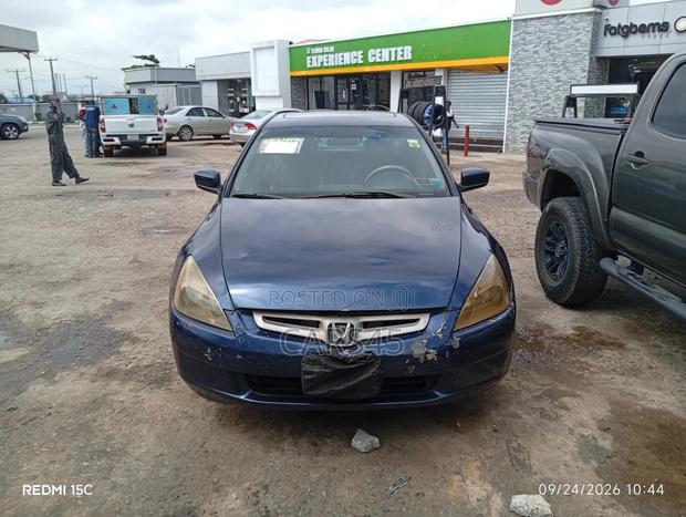 Honda Accord 2005 Blue