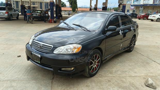 Toyota Corolla 2003 Black
