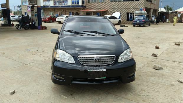 Toyota Corolla 2003 Black