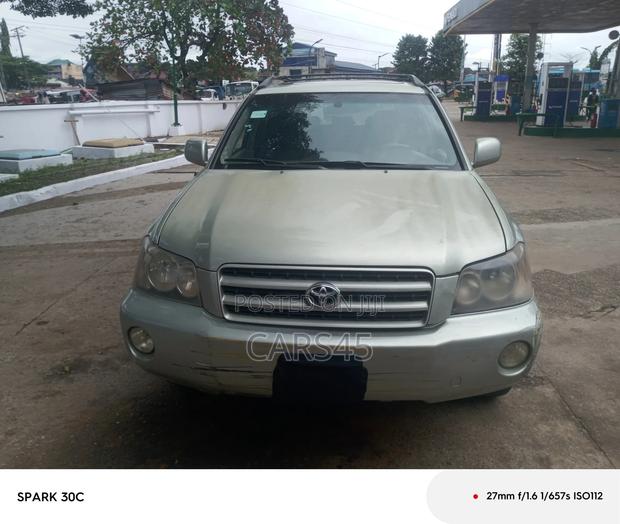 Toyota Highlander 2003 Silver